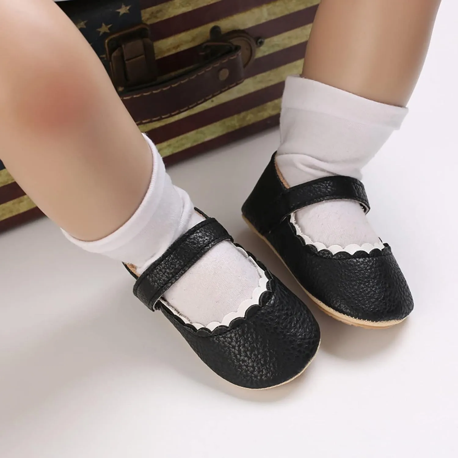 Children's Baby Walking Shoes Boys Girls Flat Bottom Non-Slip Lightweight Comfortable Lace