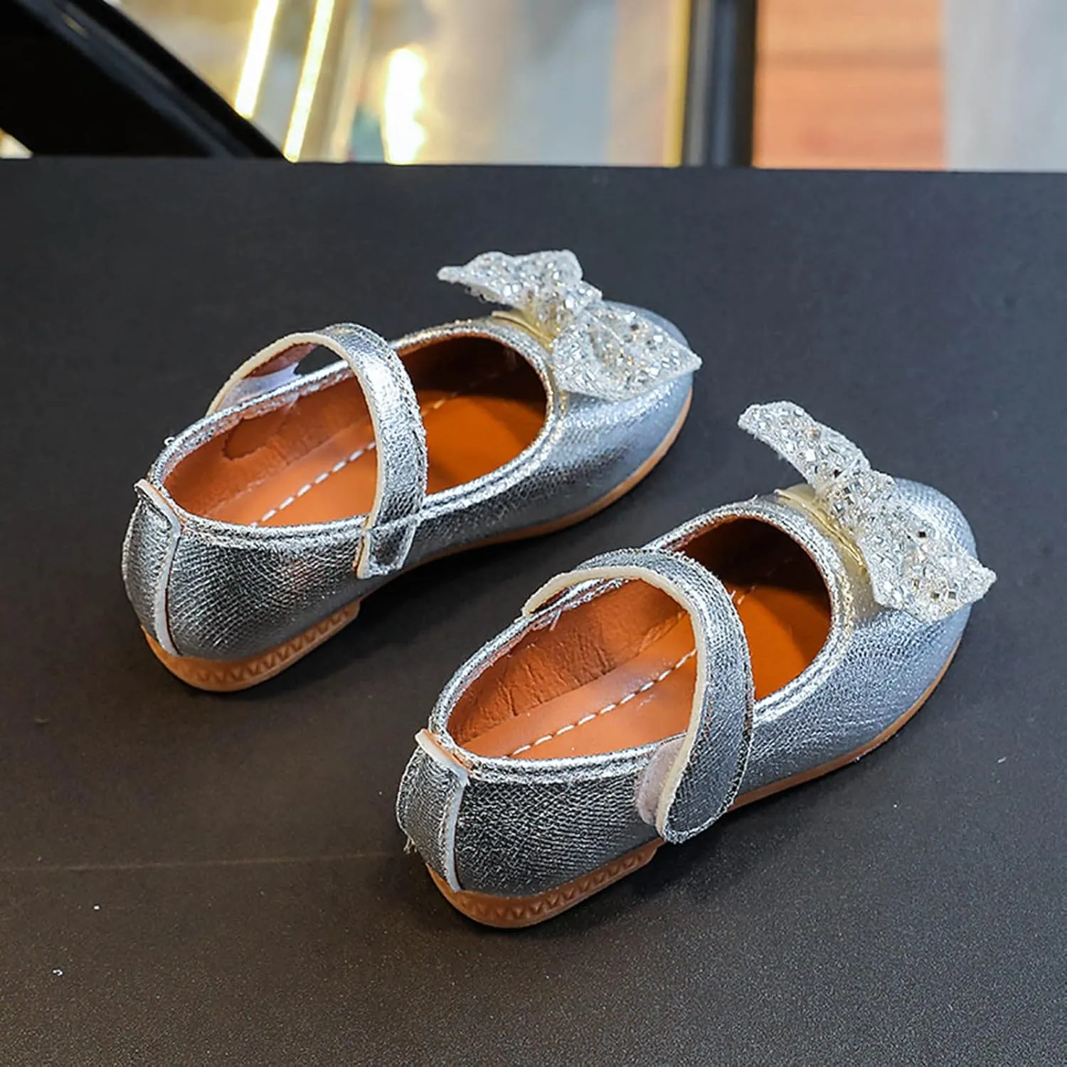 Fashion Autumn Girls Casual Shoes Flat Light Solid Color Sequin Bow Cute Shiny Dress Shoes Girls Mary Jane Shoes (Silver, 2.5-3 Years Toddler)