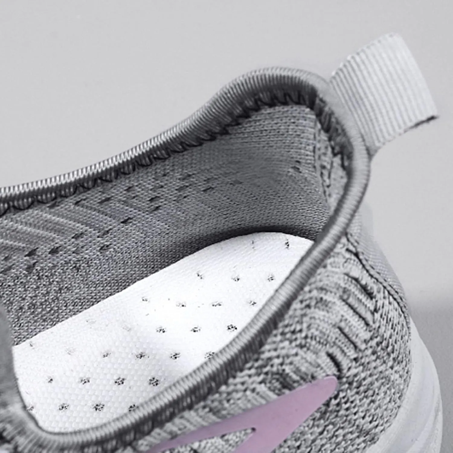 Fashion Summer Autumn Women Flat Lightweight Mesh Breathable Elastic Shoes for Water for Men Casual Shoes