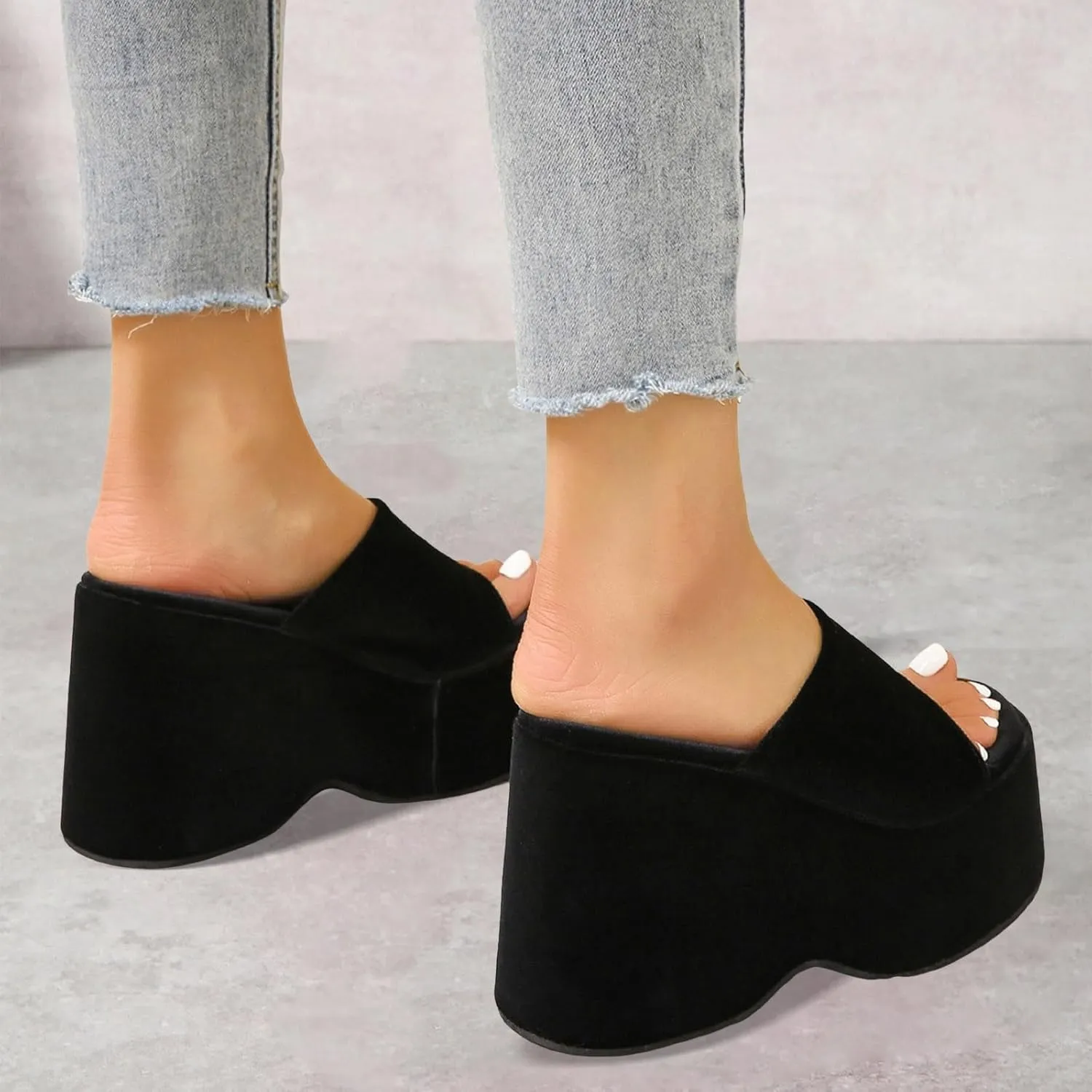 Ladies Fashion Solid Color Leather Open Toe Square Head Flat Casual Slipper Fuzzy Bedroom Slippers Women with Heels
