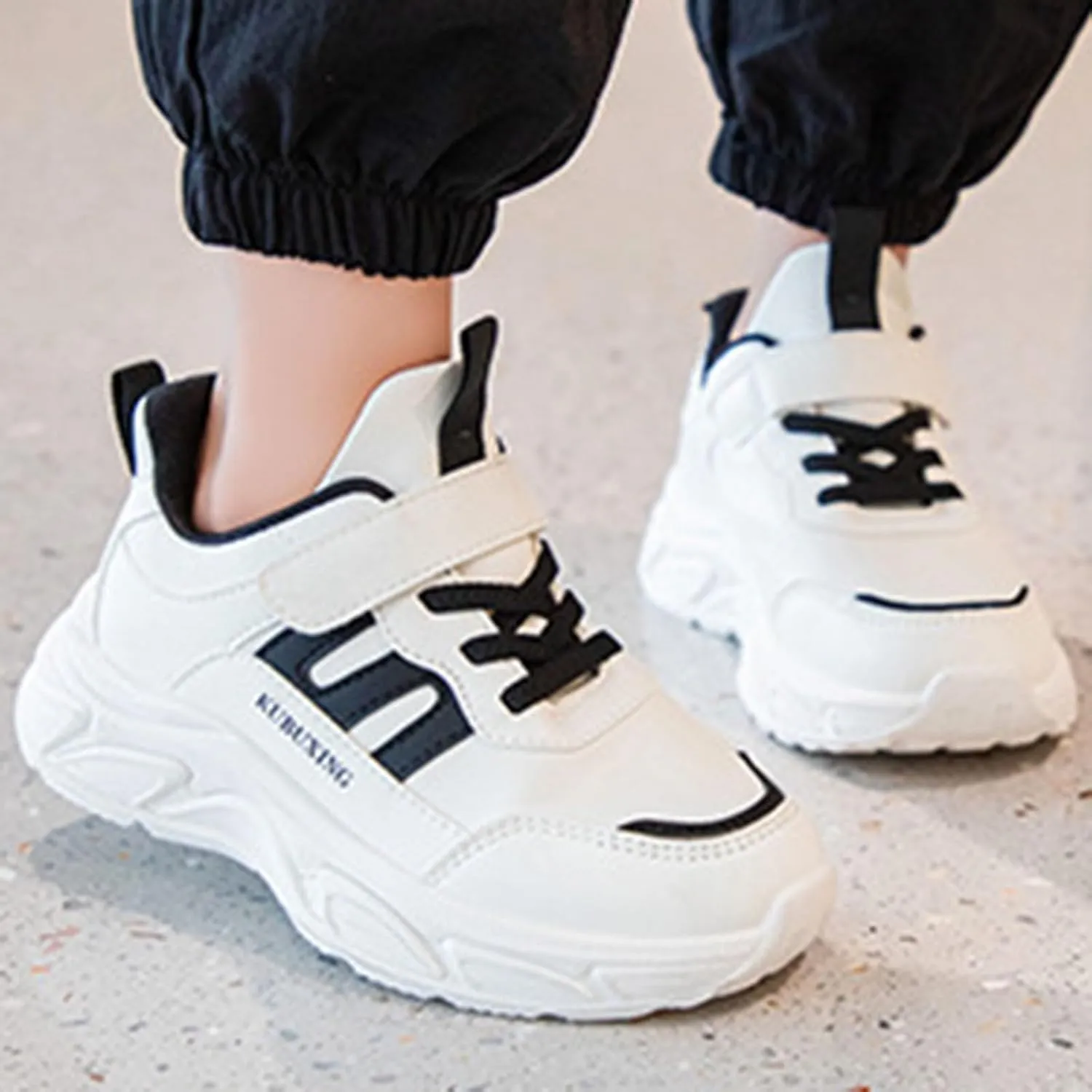 Toddler Big Kids Shoes Boys Girls Breathable Sneakers Athletic Running Shoes Casual White Sports Sneakers for Girls