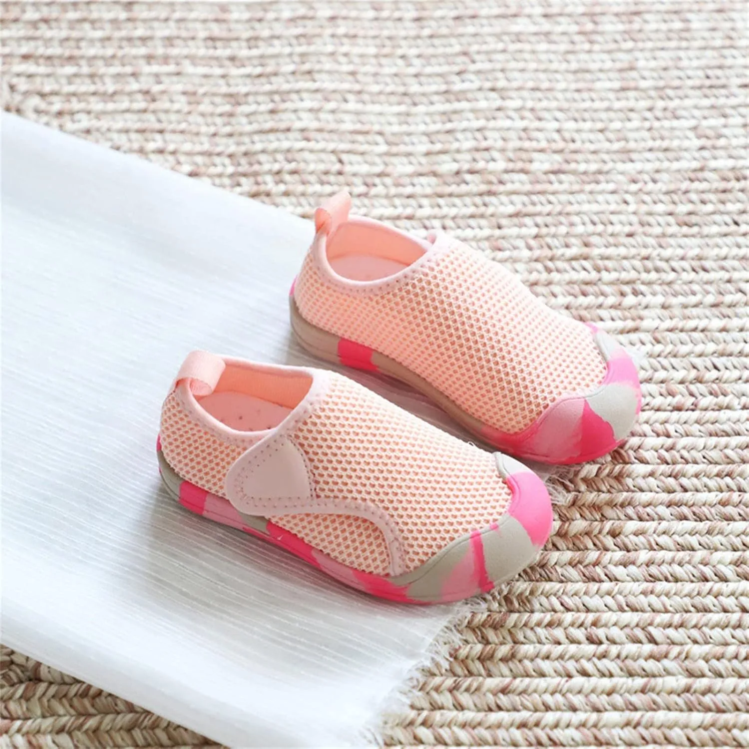 Toddler Sneaker Toddler Baby Boy Girl Shoes Breathable Shoes Baotou Mesh Baby Soft Sole Fashion Unisex Sneakers