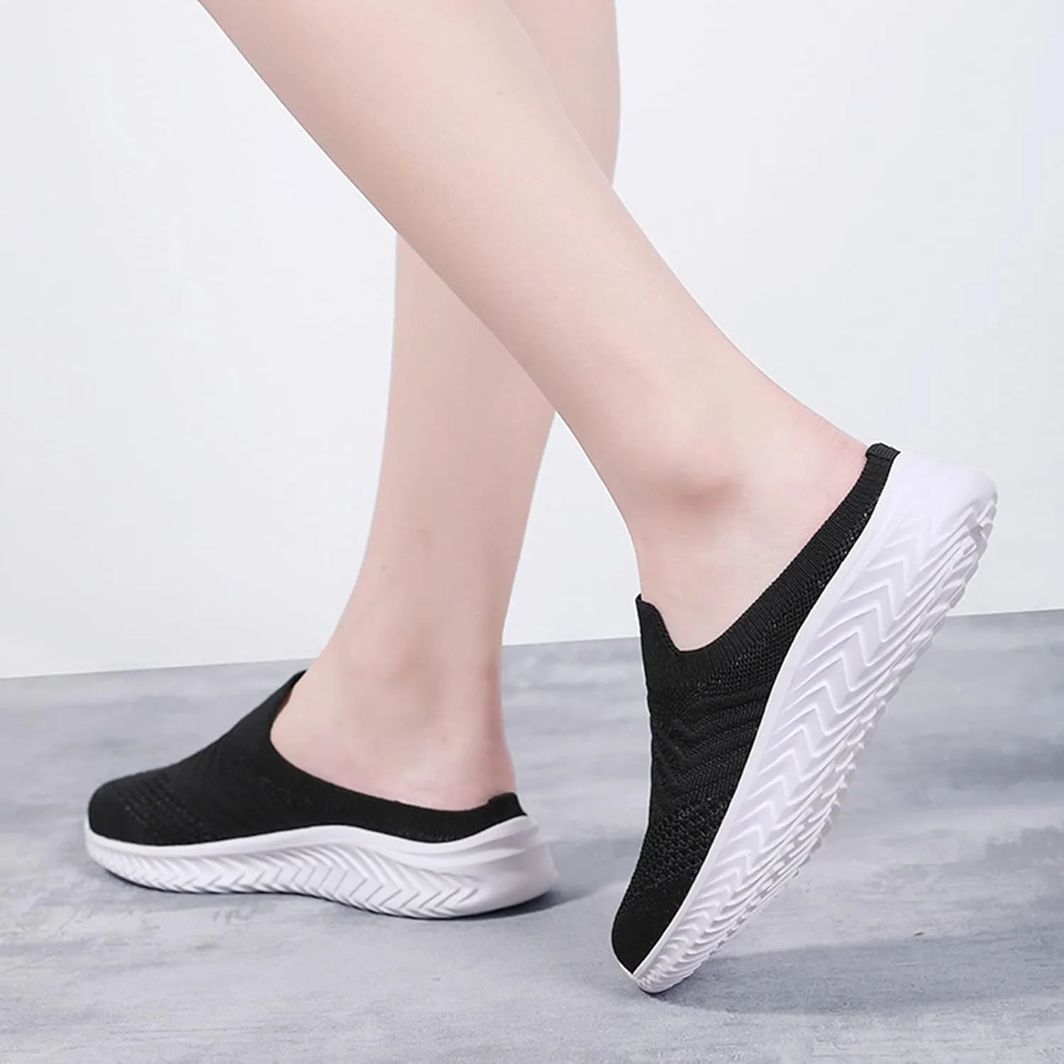 Women Comfortable Slip On Shoes Lightweight Walking Sneakers Canvas Casual Flats Non Slip Elastic Loafers