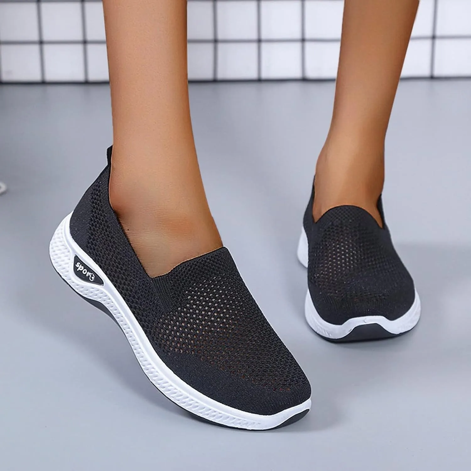 Womens Non Slip Slip On Shoes Casual Walking Sneakers Lightweight Canvas Comfortable Flat Fashion Loafers