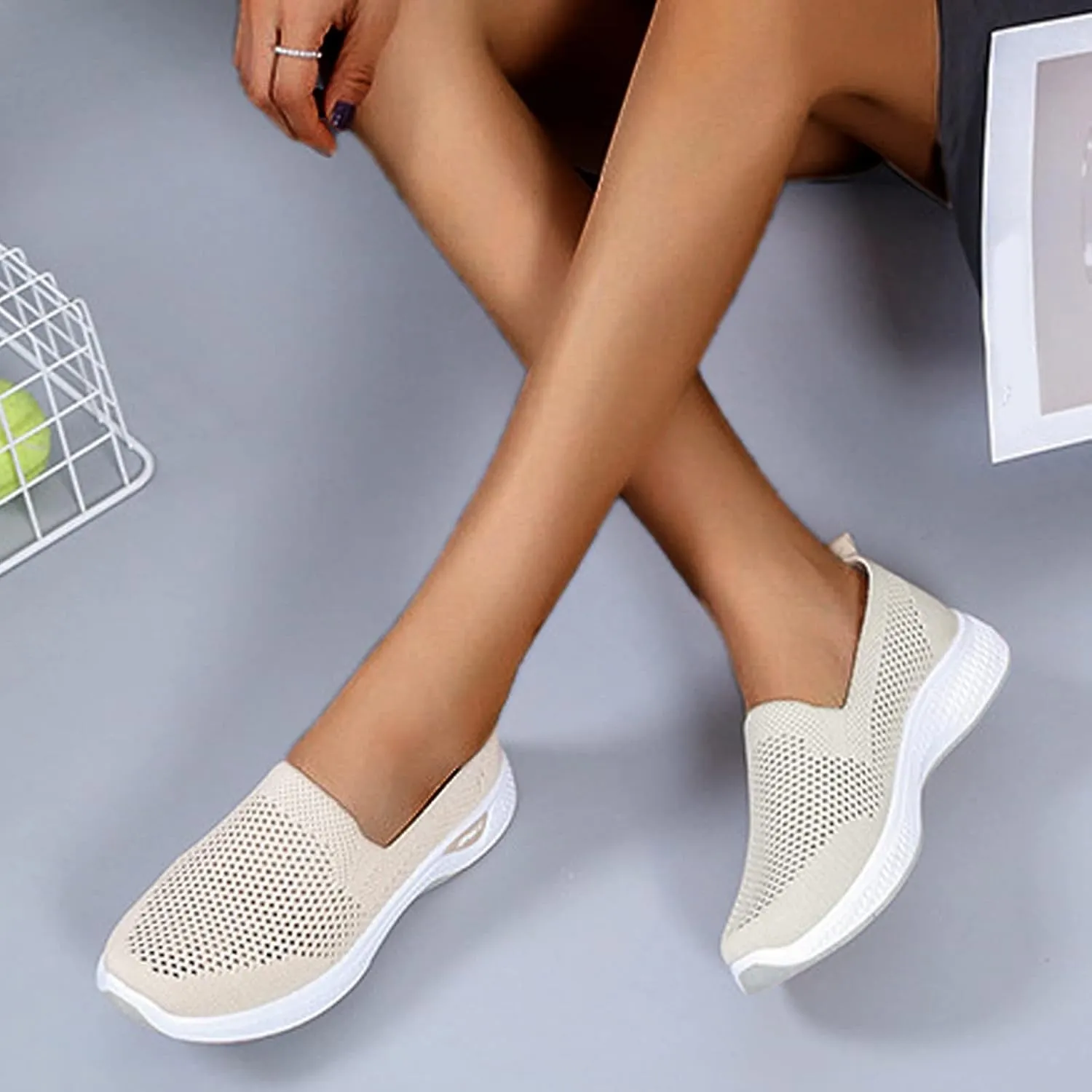 Womens Non Slip Slip On Shoes Casual Walking Sneakers Lightweight Canvas Comfortable Flat Fashion Loafers