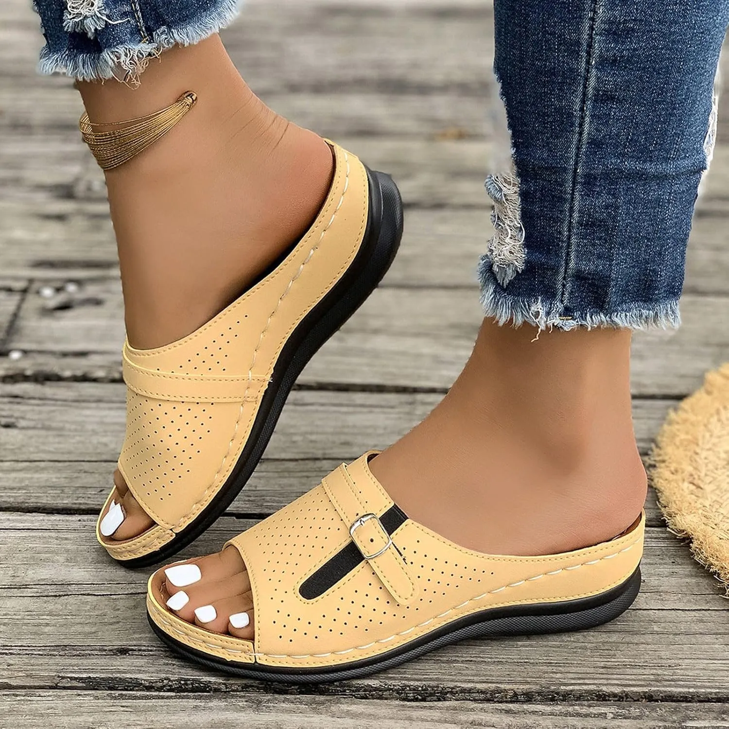 Women's Summer Slippers Comfortable Open Toe Casual Sandals with 45cm Wedge Heel for Beach Vacation Dressy Outfits