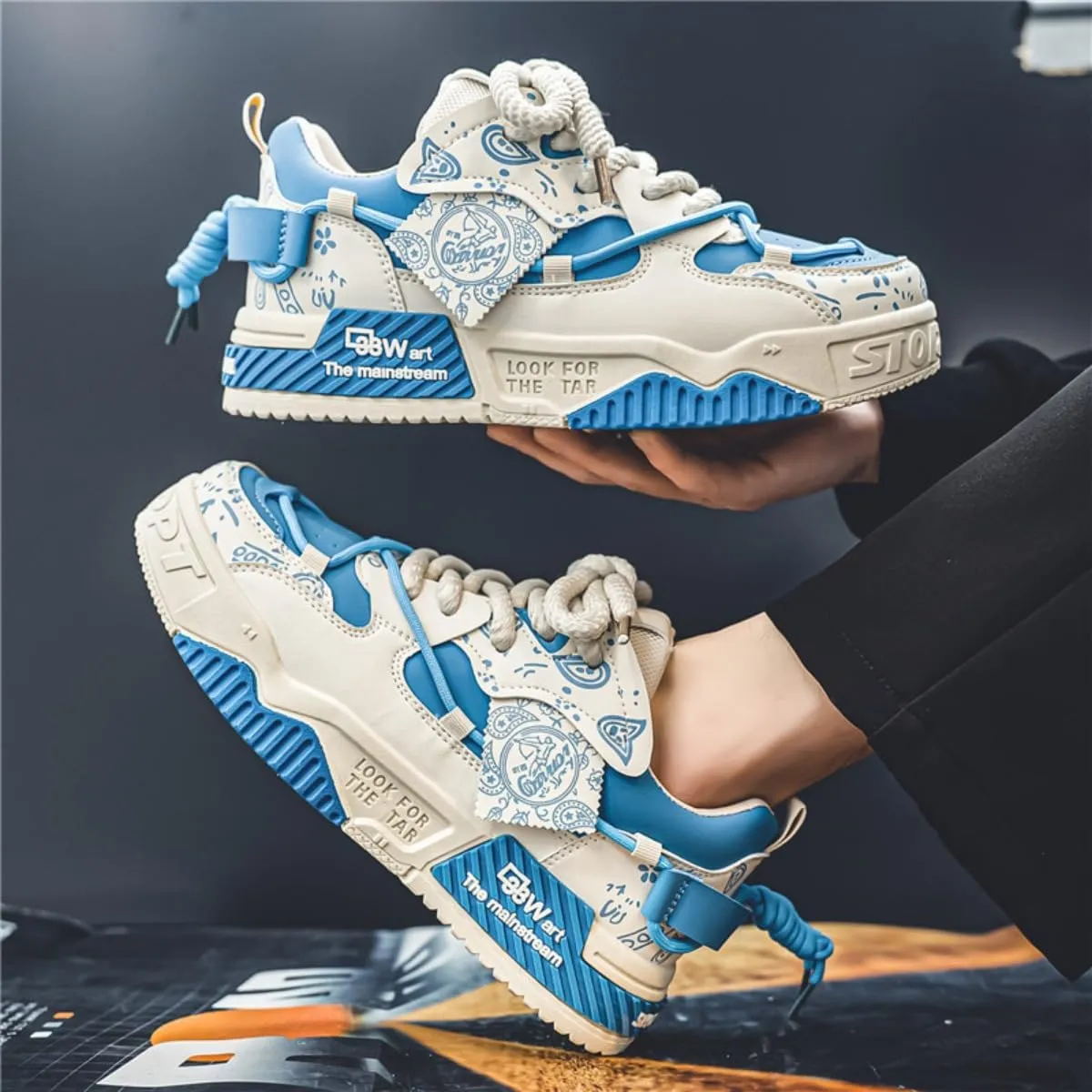 Y2K Chunky Sneakers for Women, Graffiti Design Platform Shoes, Height-Increasing Casual Big Size Travel